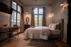 Luxury Suites Meir